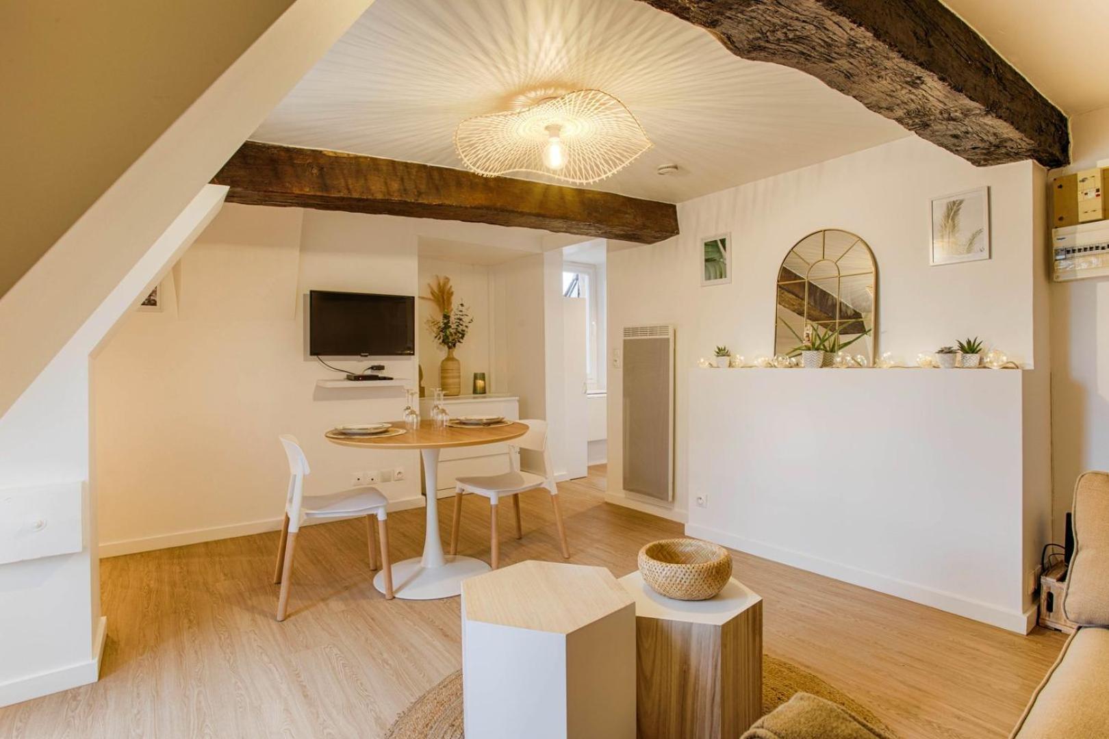 La Casa Amore — Joli Nid Douillet Place St-Sauveur 캉 외부 사진