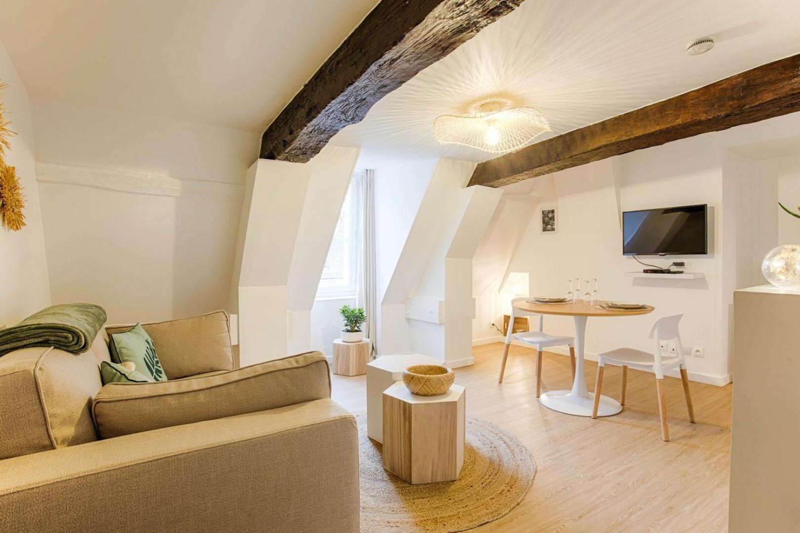 La Casa Amore — Joli Nid Douillet Place St-Sauveur 캉 외부 사진